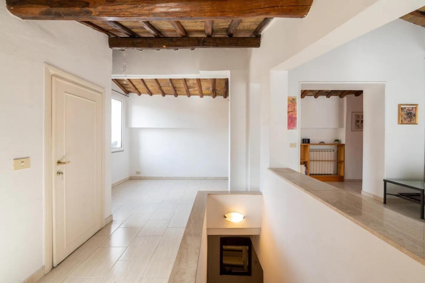 15 Min From Piazza Venezia Skyline Sanctuary In Trastevere Extérieur photo
